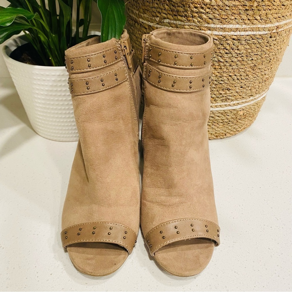 New‎ Direction Adivan Peep Toe Ankle Bootie Boot Women’s 8 - 4” Heel - Picture 3 of 6